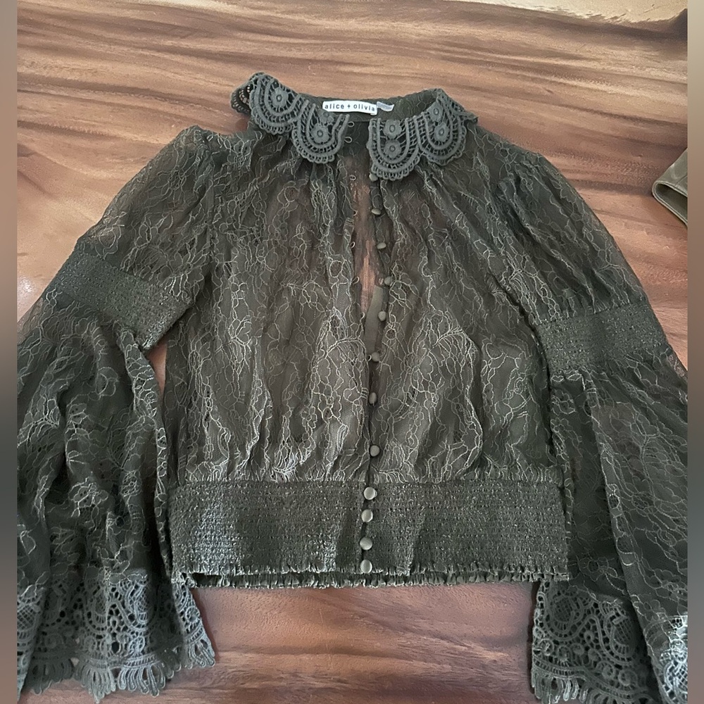Alice & Olivia Lace blouse w/ Bell Sleeve